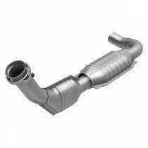 Magnaflow Direct-Fit Catalytic Converter (1997-1998 Expedition) - 93129